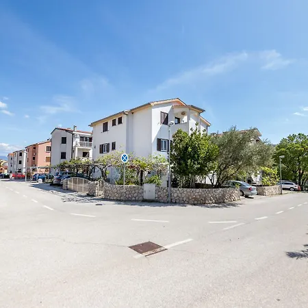 Malerisches Nur 500 Meter Zum Langen Mit Privatparkplatz, Balkon