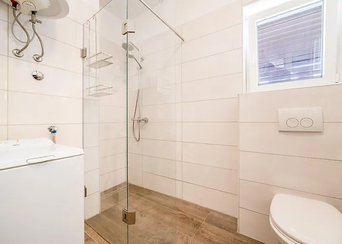 Apartament Malerisches Nur 500 Meter Zum Langen Mit Privatparkplatz, Balkon Baška