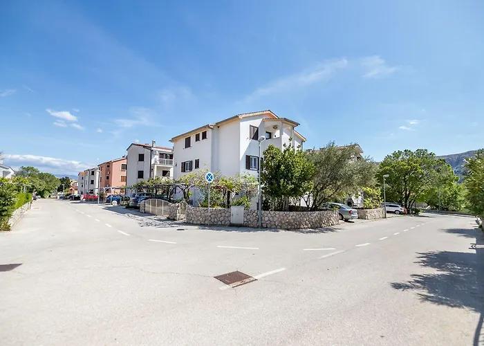 Malerisches Nur 500 Meter Zum Langen Mit Privatparkplatz, Balkon