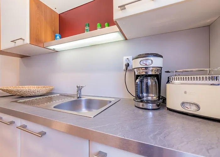 Apartament Malerisches Nur 500 Meter Zum Langen Mit Privatparkplatz, Balkon Baška