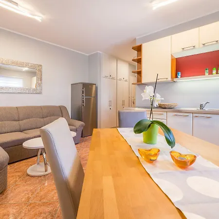 Malerisches Nur 500 Meter Zum Langen Mit Privatparkplatz, Balkon