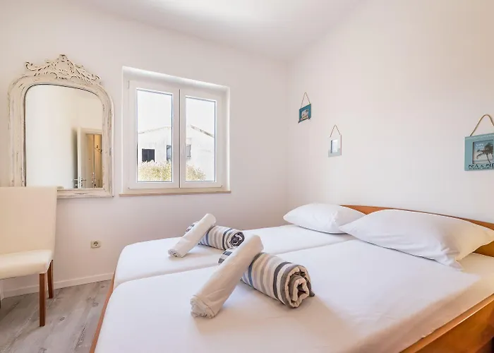 Malerisches Nur 500 Meter Zum Langen Mit Privatparkplatz, Balkon Baška