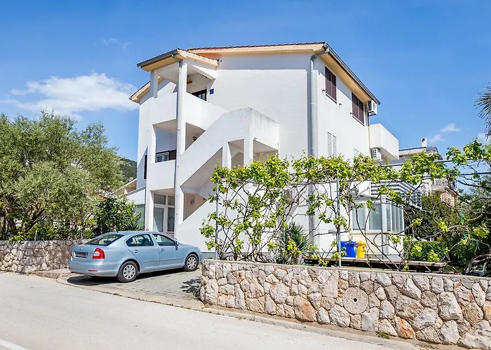 Appartement Malerisches Nur 500 Meter Zum Langen Mit Privatparkplatz, Balkon